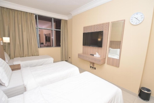 Nawazi Towers Hotel image 24